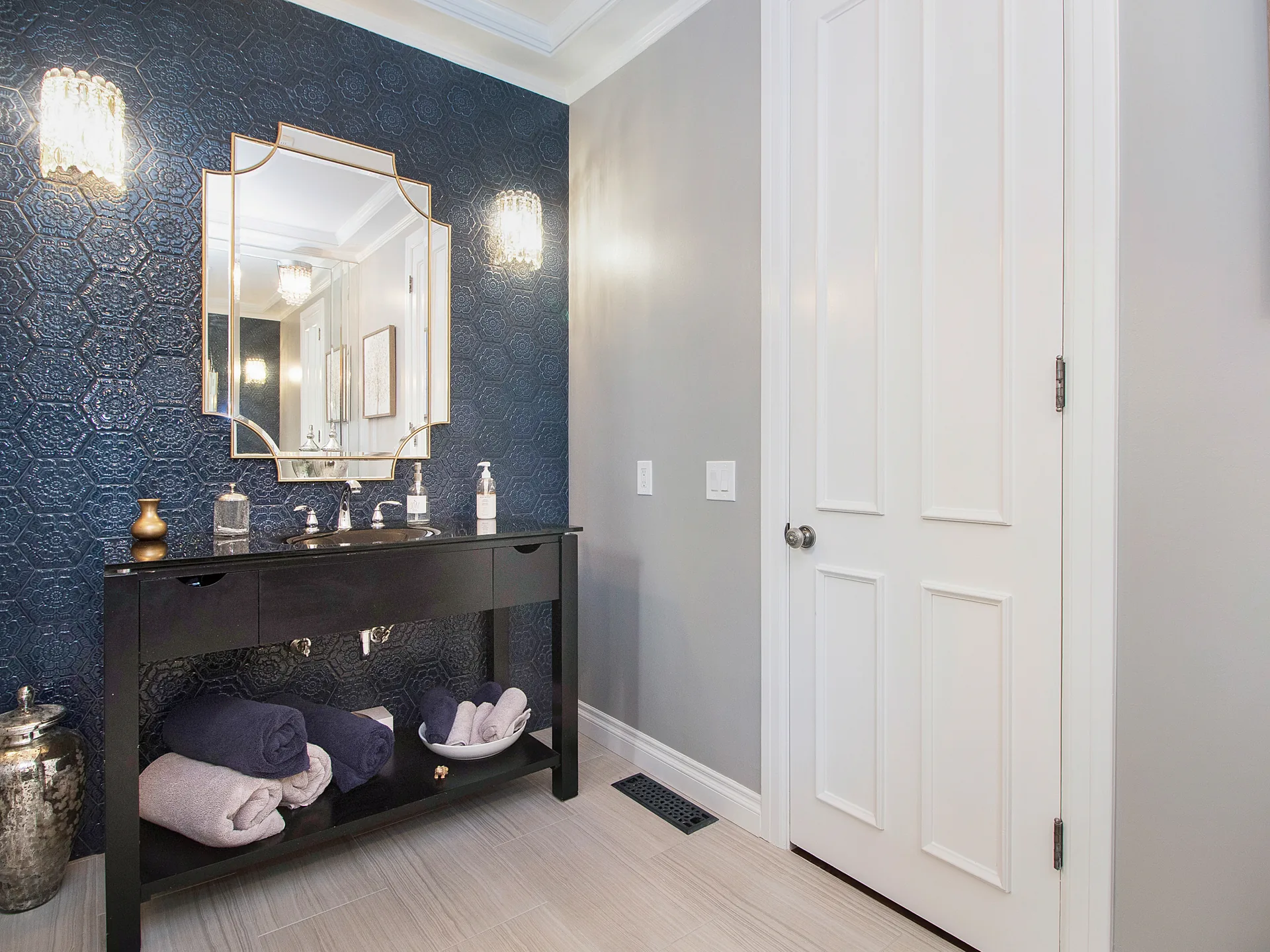 Primary bath remodel — vanity and dressing corridor, Mission Viejo, Avorino